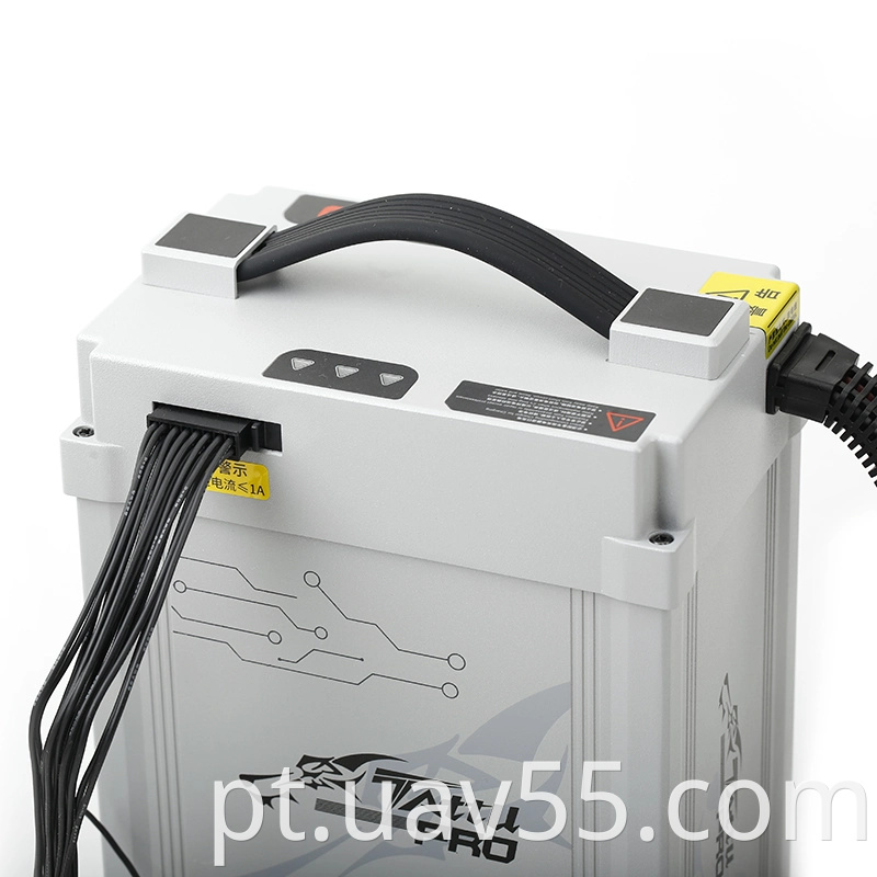 Tattu 28000mAh 3.0 25c 58,8V 14S Bateria Smart Battery Battery com plugue AS150U para drone agrícola